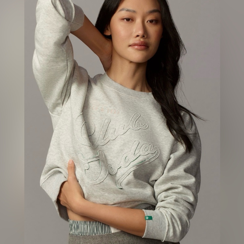 Scotch & Soda Club Soda Appliqué Crewneck